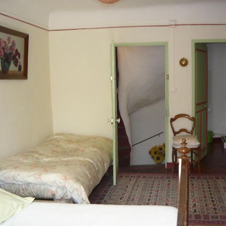 Bed and Breakfast Le Pra De Pe Cotignac Zimmer foto