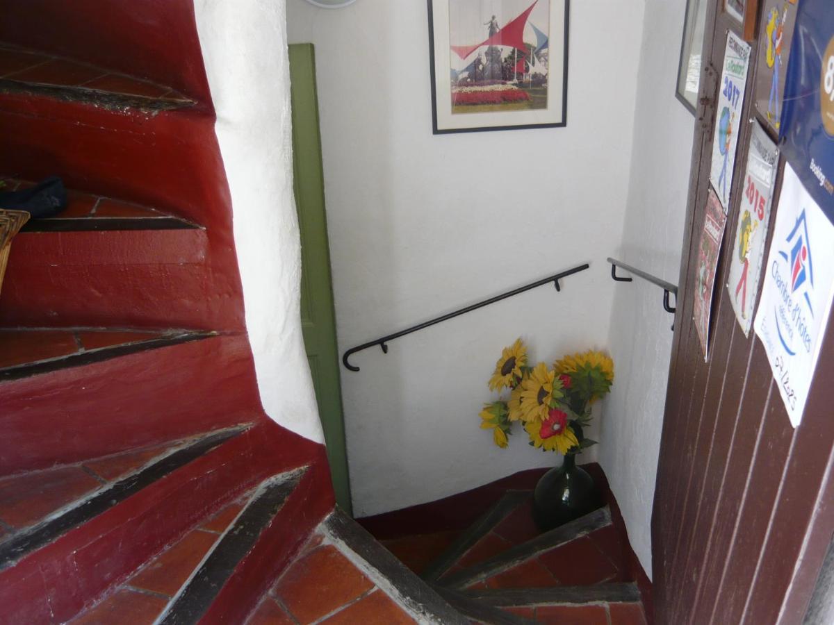 Bed and Breakfast Le Pra De Pe Cotignac Exterior foto